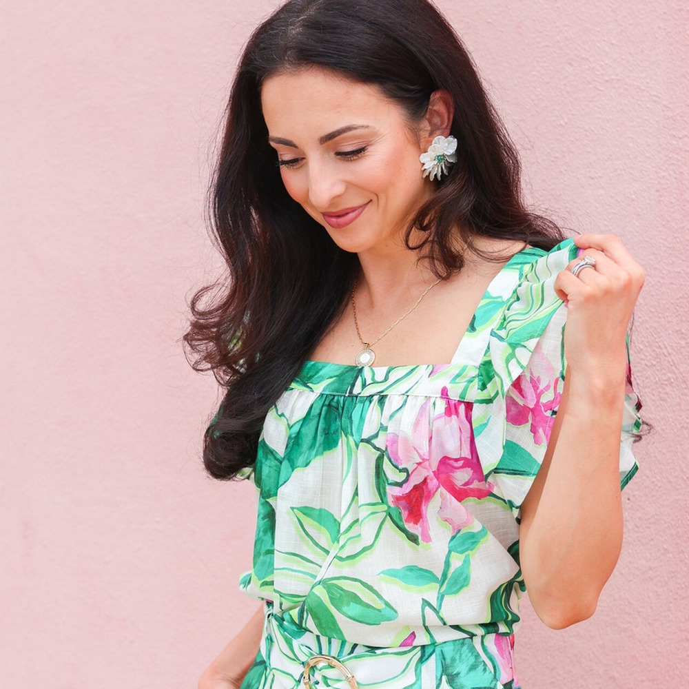 Lavender Brown Kyra Floral Top Green Square Neck Flutter Sleeve  M Cottagecore